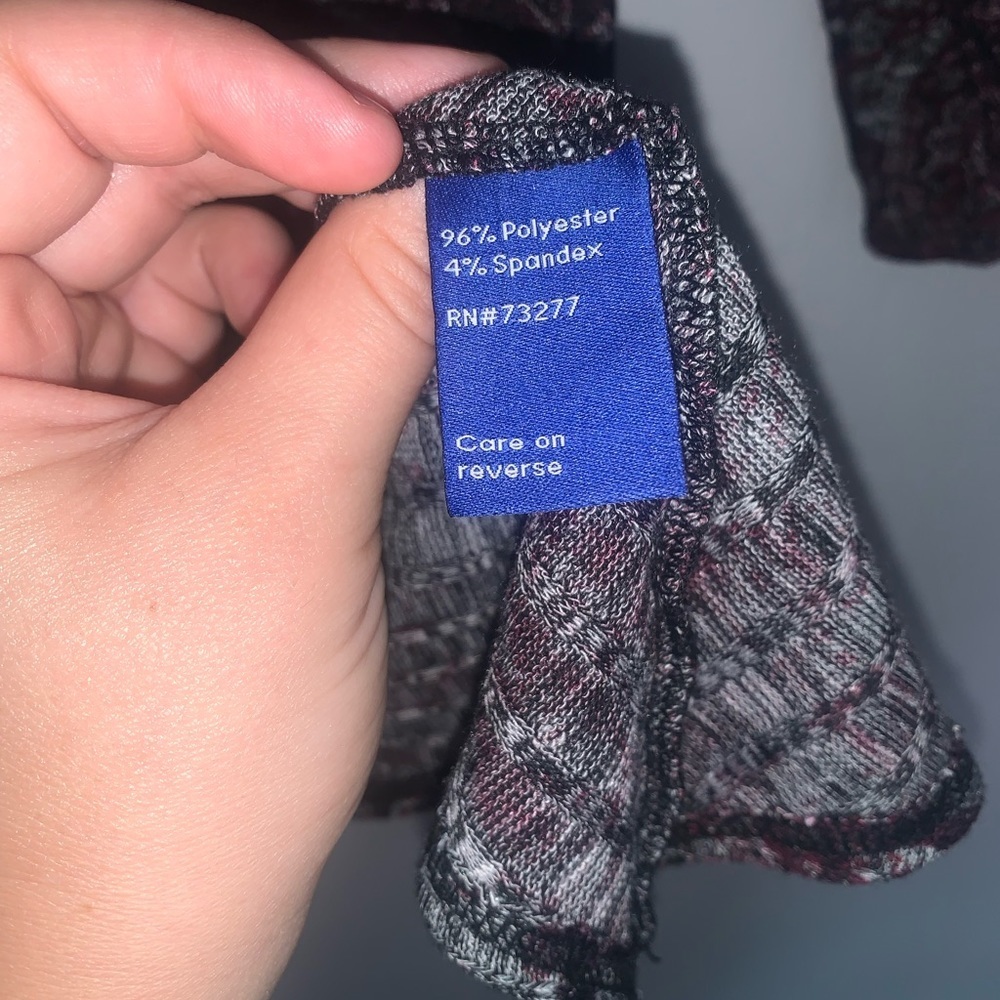 Apt 9 brand dress shirt. Barely used. - Picture 5 of 5